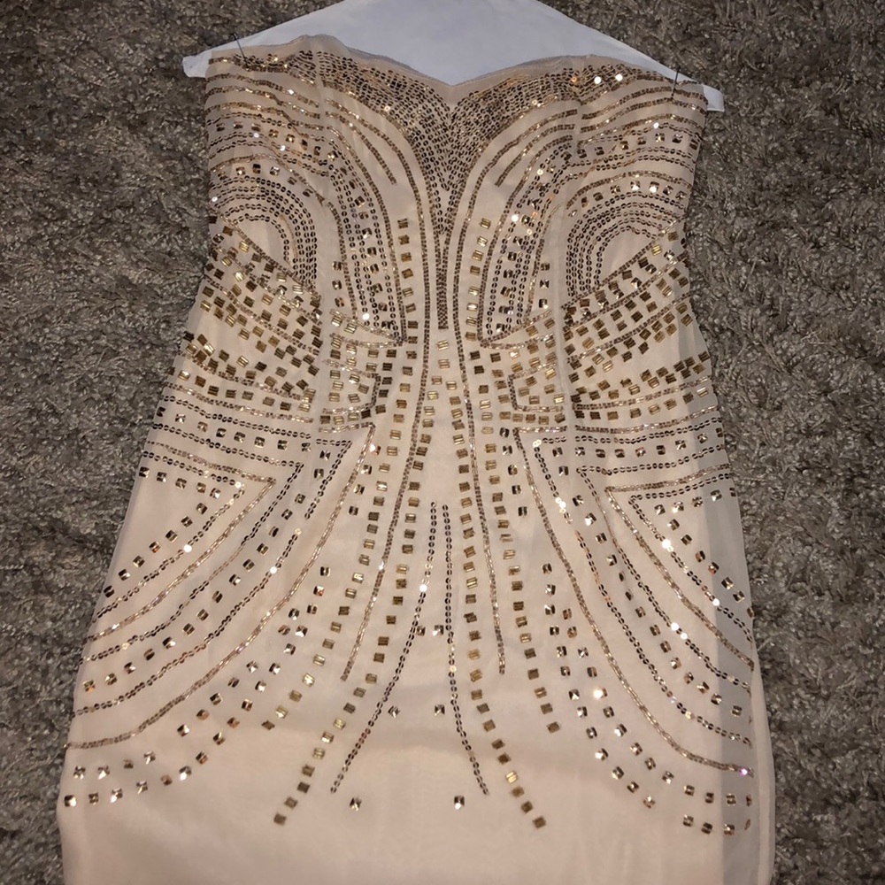 Strapless dress